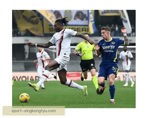 克雷莫内塞维罗纳互攻互守闷平